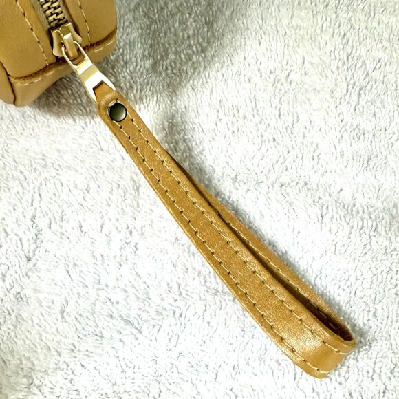 Portland Leather Champagne Large Roswell Pouch - Brand New - Picture 7 of 8